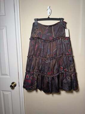 Bloomingdale's Paisley boho whimsical renaissance Tiered Ruffle Skirt Size 6P mu